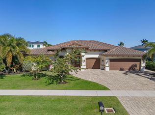 137 Hollyhock Ct, Marco Island, FL 34145