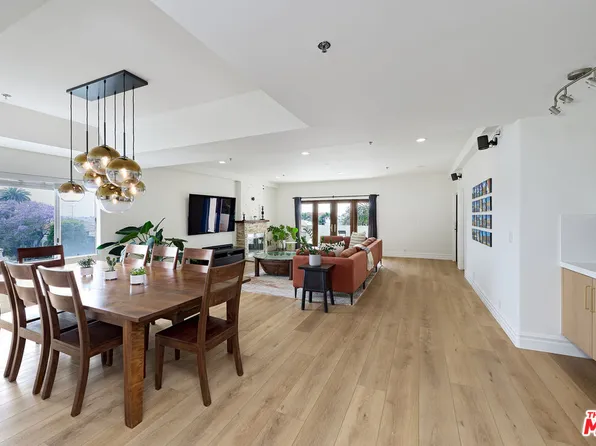 1714 Barry Ave APT D, Los Angeles, CA 90025