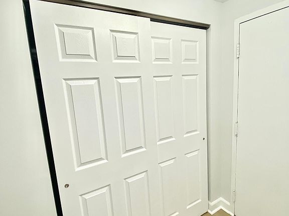 5th image of 58 E 11th Ave APT 15