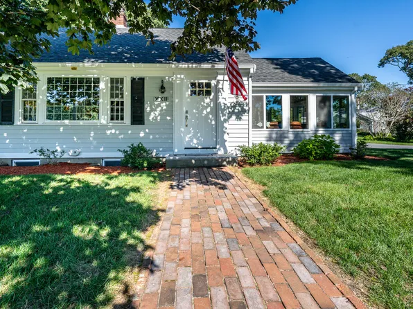 22 Lakeland Avenue, South Yarmouth, MA 02664