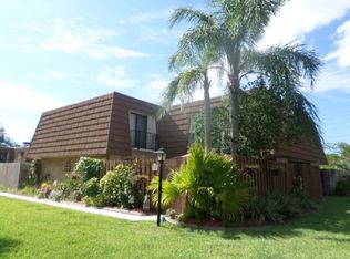 2317 Patty Cir NE, Palm Bay, FL 32905