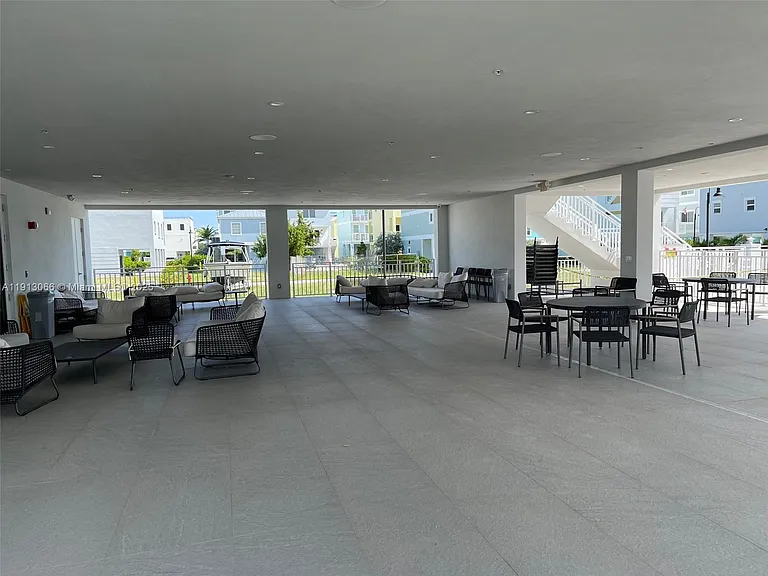 94825 Overseas Hwy — Photo 25