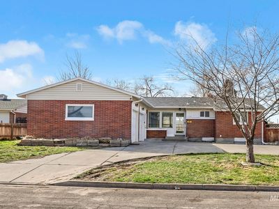 1302 Fremont Dr, Twin Falls, ID, 83301