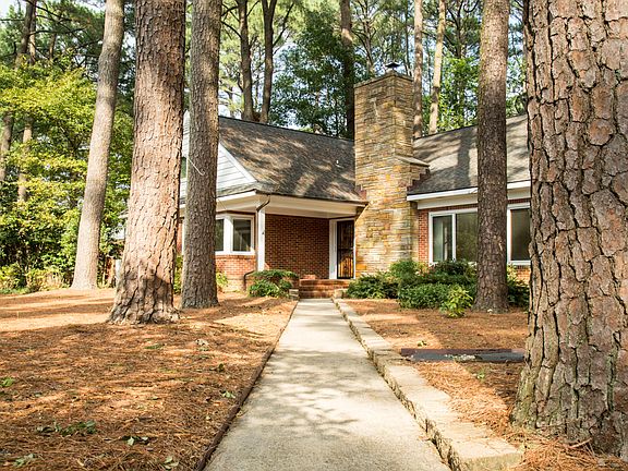 4th image of 5520 Lakewood Dr