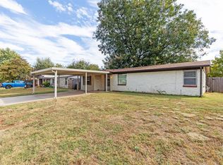1820 Cherry Ln, Del City, OK 73115