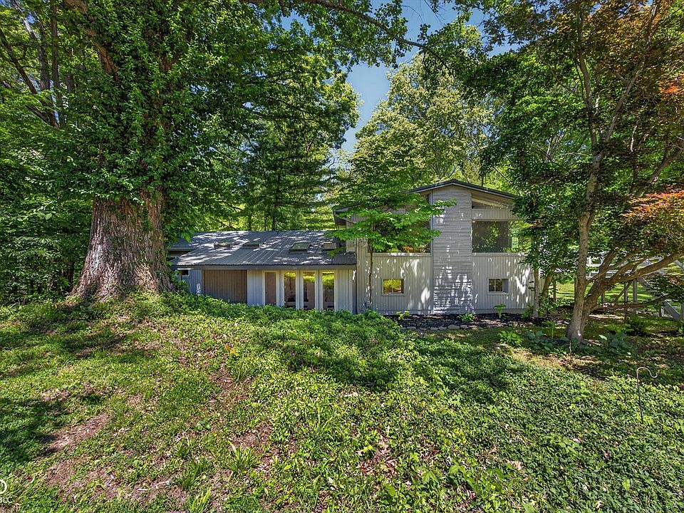 1st image of 779 Forest Dr