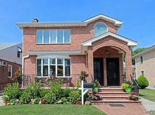 4544 189th St, Flushing, NY 11358