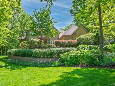 3587 Woodridge Dr, Howell, MI, 48843