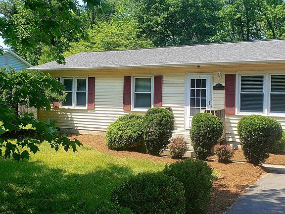 2nd image of 418 Dogwood Dr