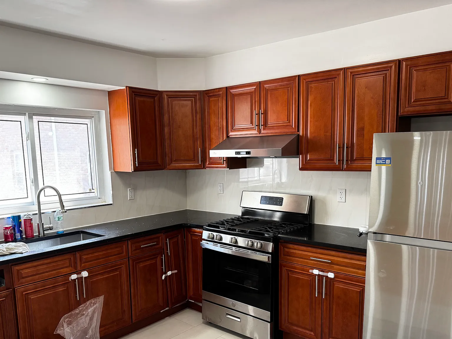 2 bed, $2,800 — Photo 2