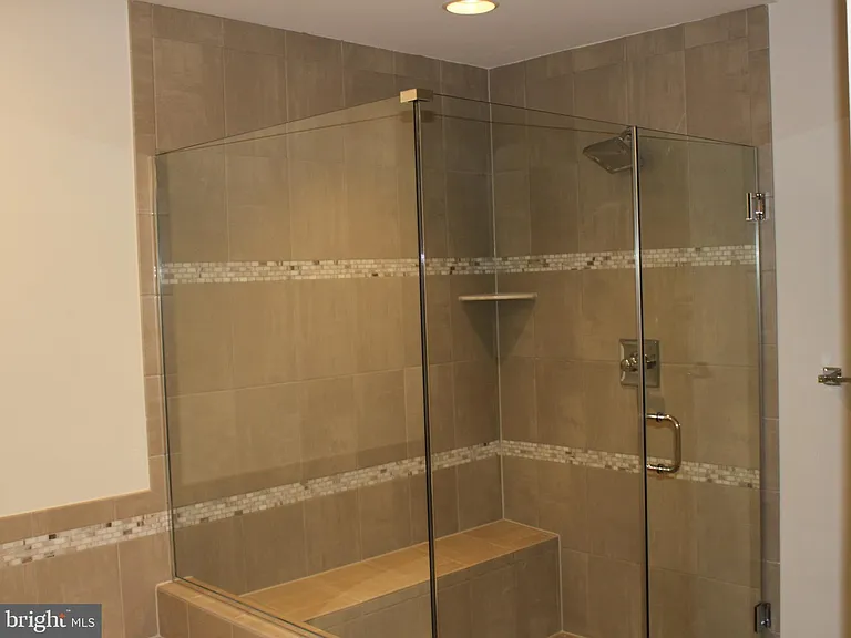 22268 Philanthropic Dr — Photo 26