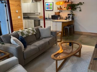 (Undisclosed Address), Burlington, VT 05401