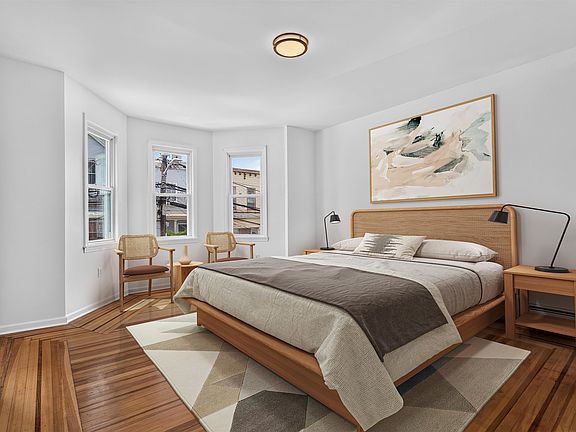 5th image of 640 37th St