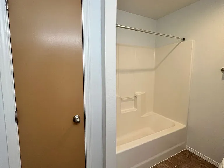 1620 W Lee St #4 — Photo 21