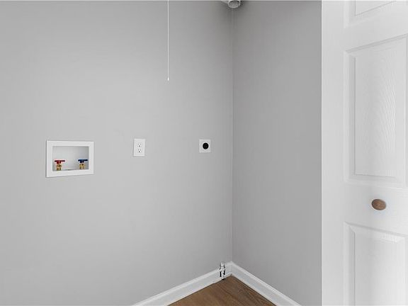 4th image of 8000 E 130th Ct