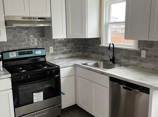 1547 Douglas Rd, Wickliffe, OH 44092