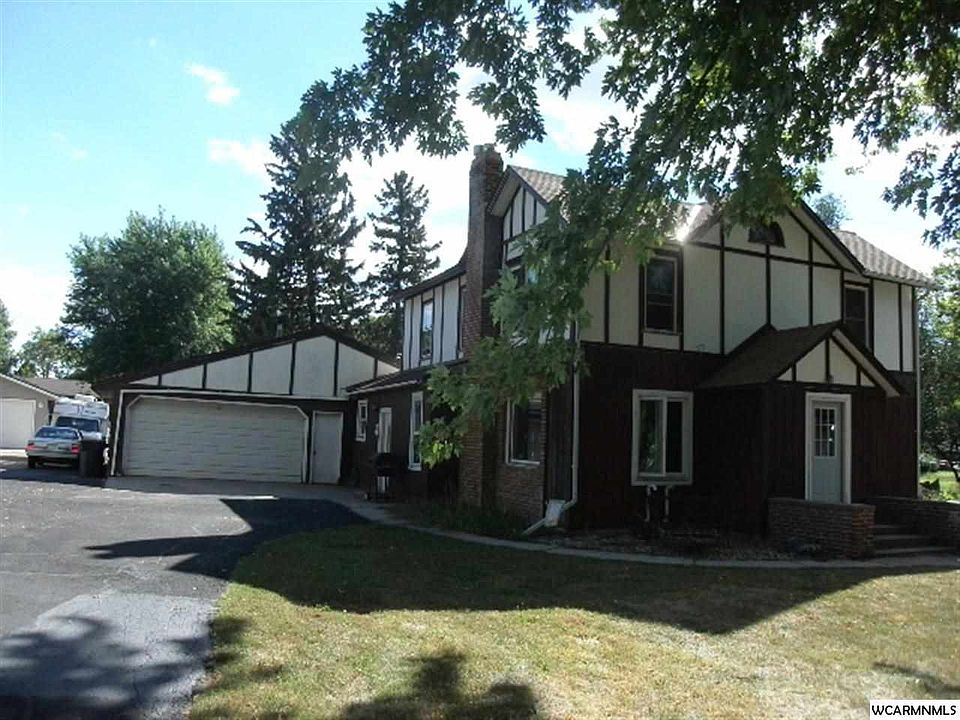 109 E Lyon St, Minneota, MN 56264 Zillow