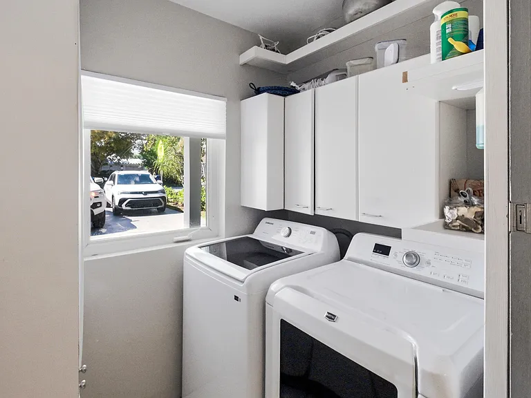 1234 NW 7th Ave — Photo 10