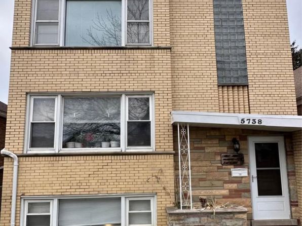 5738 S Kenneth Ave #2