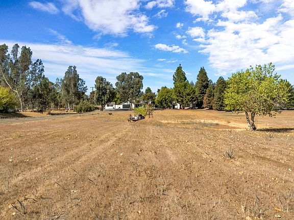 2nd image of 15446 Monreal Rd
