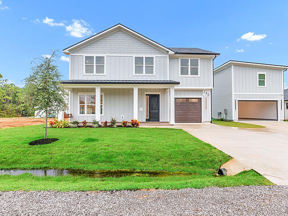 4th image of 246 Shelter Cove Dr