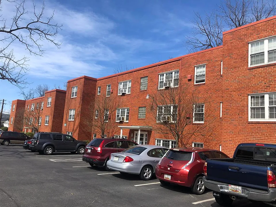 Summit Park Apartments, LLC