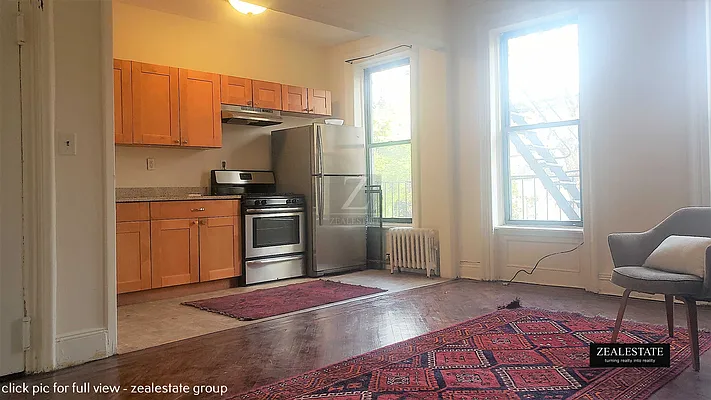 Rented by ZealEstate Group Inc | media 11