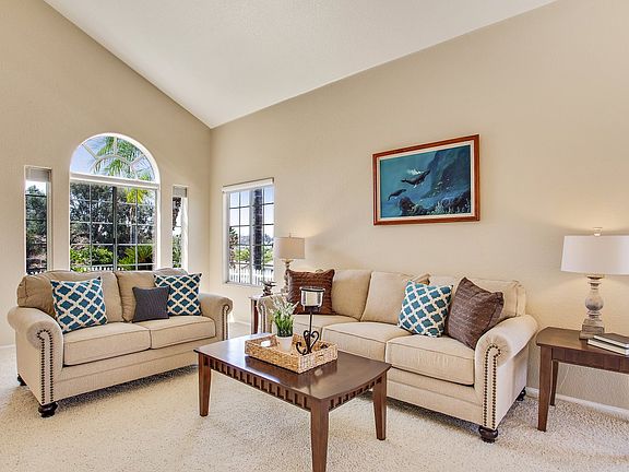 3rd image of 1116 Pasadero Dr