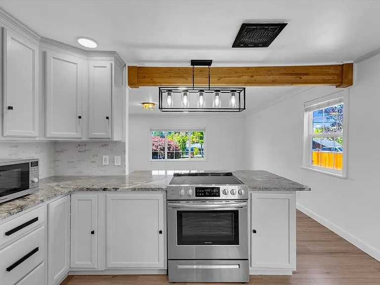 6211 W Magnolia Ave — Photo 12