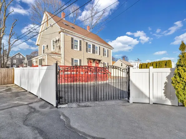 9-11 Newhall Pl, Dorchester, MA 02122