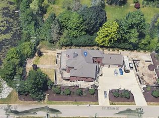 51 N Dixboro Rd, Ann Arbor, MI 48105