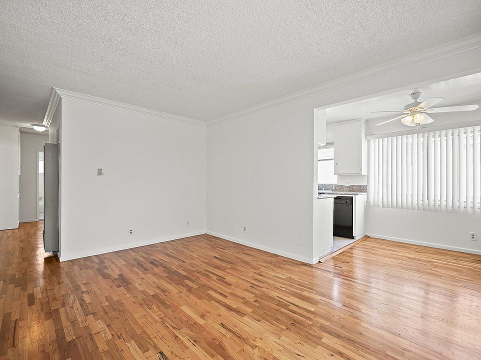 1st image of 1506 Barry Ave APT 9
