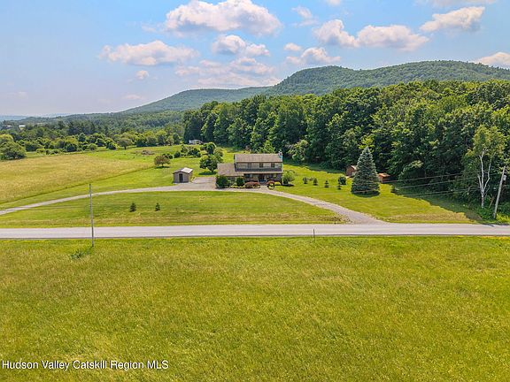 5th image of 530 Colby Road