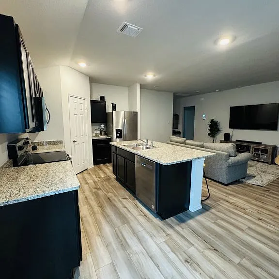 1137 Ruby Cv — Photo 4
