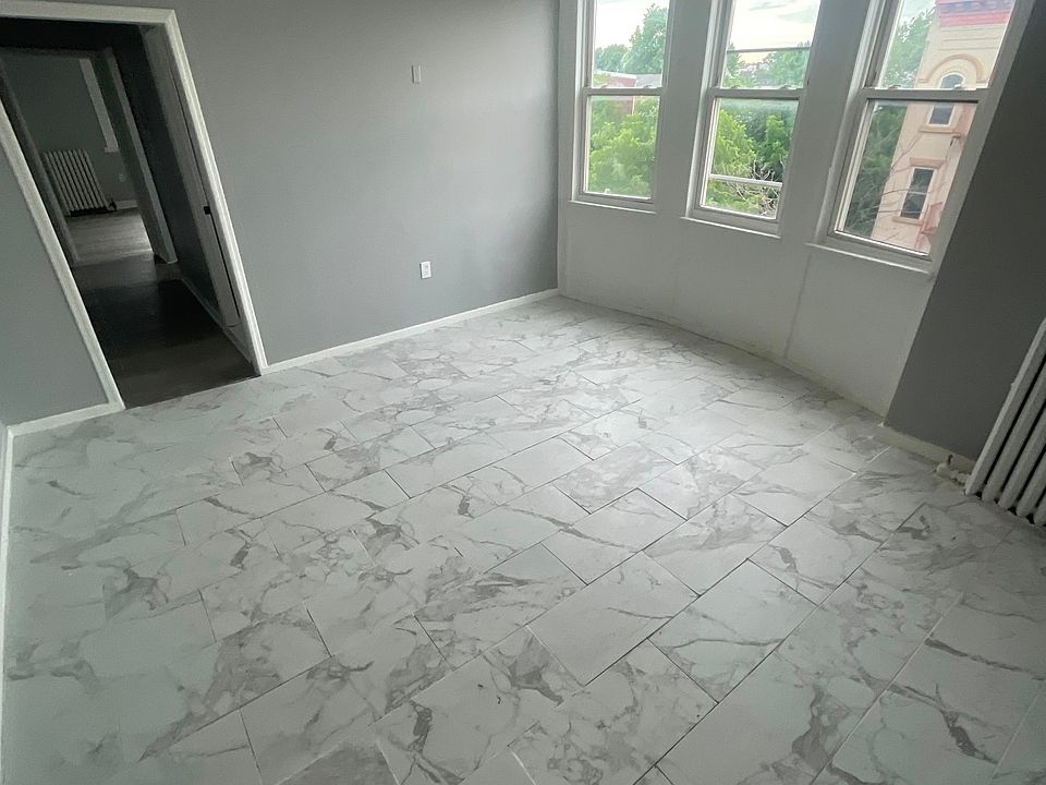 1st image of 233 Littleton Ave #11L