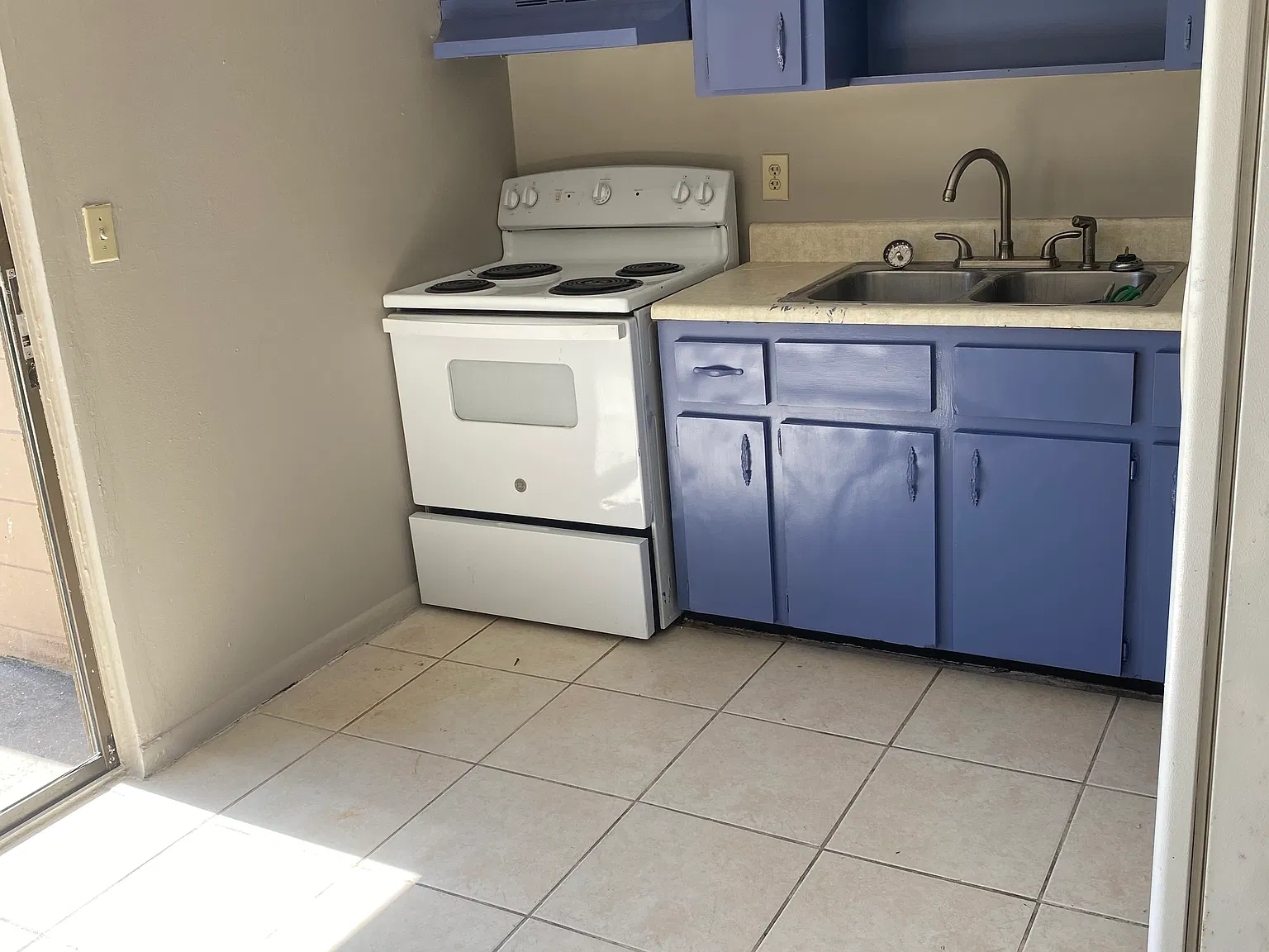 2 bed, $950 — Photo 4