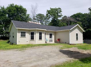 39 Bennett Ave, Skowhegan, ME 04976
