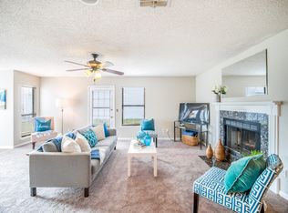 4075 Laurelwood Dr, Jacksonville, FL 32257