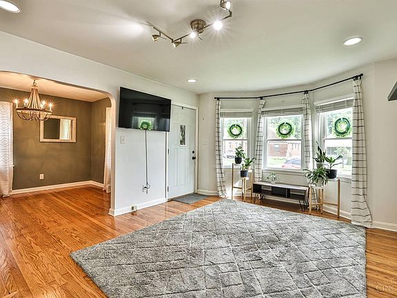 4th image of 4409 Orchard Ln