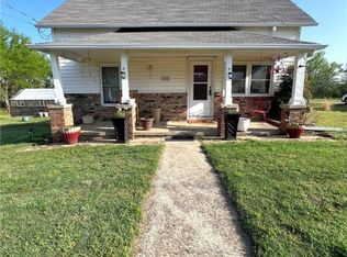222 E Russell St, Huntington, AR 72940