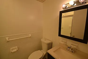 Rented by Silverstein Collection LLC 