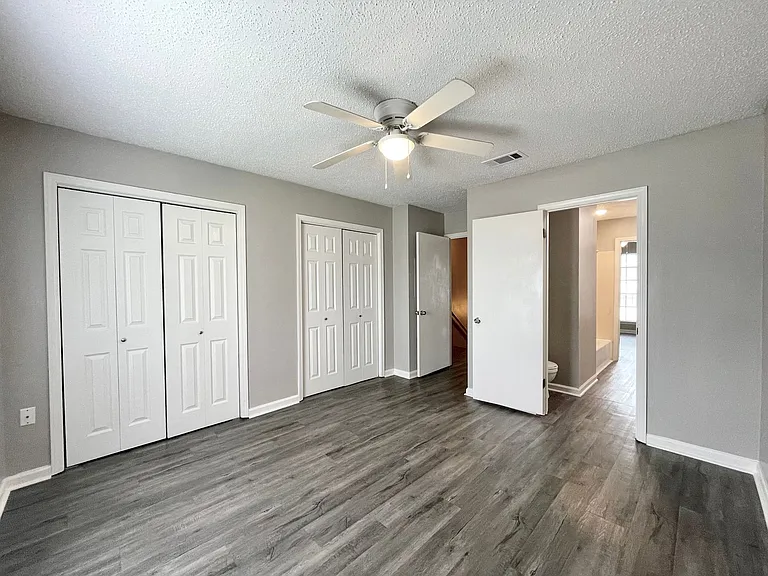 12025 Roddy Rd — Photo 7