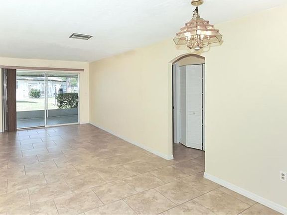 3rd image of 2840 Swifton Dr #121
