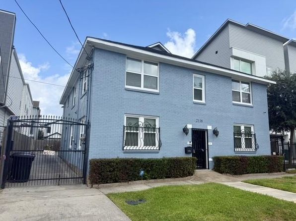 2116 Live Oak St #B