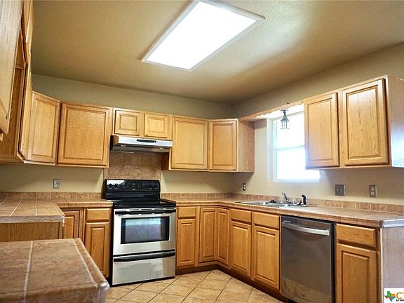 3rd image of 101 W Hogan Dr