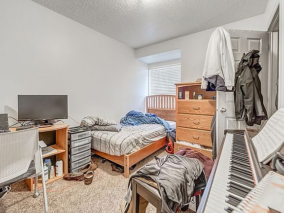 5th image of 567 N University Ave APT 110