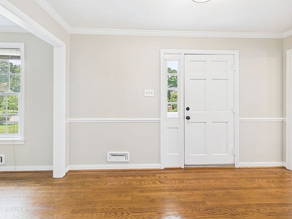 5th image of 1519 Chauncey Ln