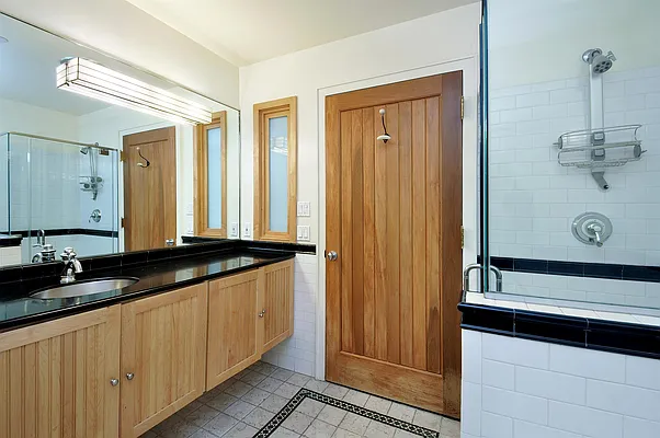 Rented by Corcoran | media 7