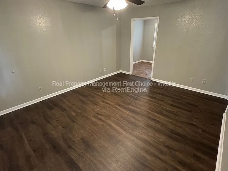 2136 S Euclid St — Photo 5