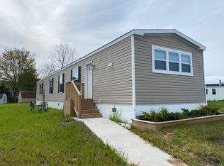 6209 Deptford Ct, Liverpool, NY 13090
